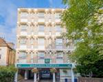 Image #1 of Quality Hotel Hampstead